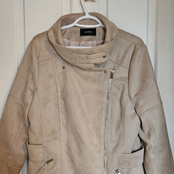 Le Chateau women's winter coat - Picture 5 of 7